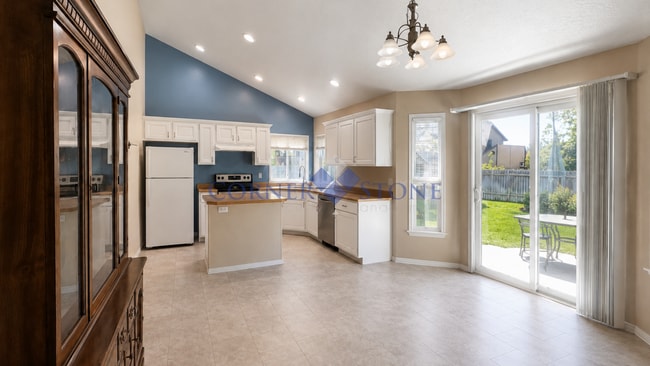 Building Photo - Fantastic Home In Nampa!