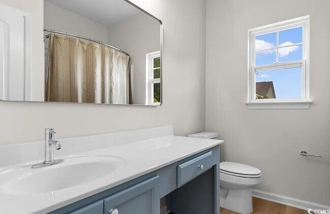 Building Photo - 207 Cupola Dr