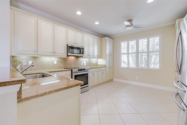 Building Photo - 16260 Amethyst Key Drive