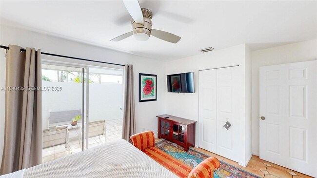 Building Photo - 9614 SW 134th Ct