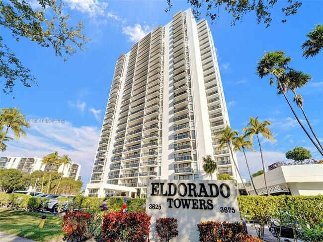 Building Photo - 3625 N Country Club Dr