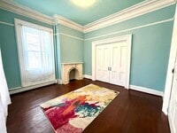 Building Photo - 61 Monitor St