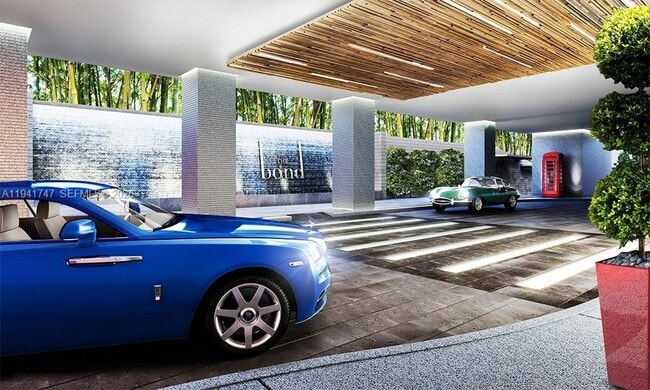 Building Photo - 1080 Brickell Ave