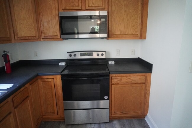 Building Photo - 308 N 30th St
