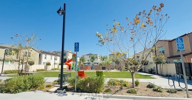 Building Photo - 2112 Rio Grande