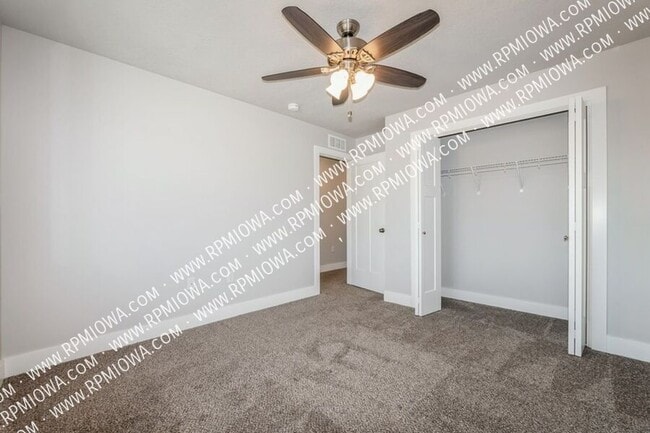 Building Photo - 706 Umbra Pl