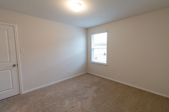 Building Photo - 8414 Tortoise Trl