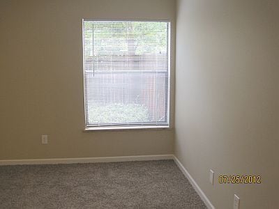 Building Photo - 2227 Canyon Blvd