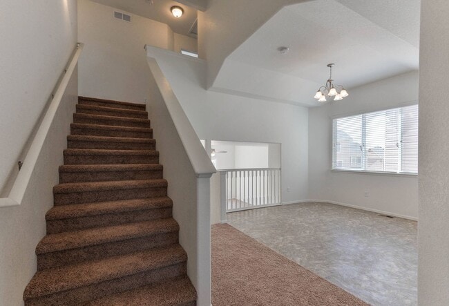 Building Photo - 476 Havenbrook Dr