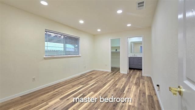 Building Photo - 1410 Chinook Dr