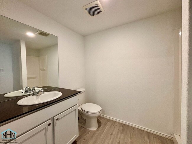 Building Photo - Welcome to the coolest little spot in San Antonio –A Charming Two-Story Tiny House for Rent!