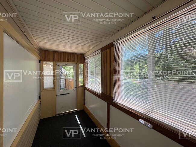 Building Photo - 2224 Ullmer Ct