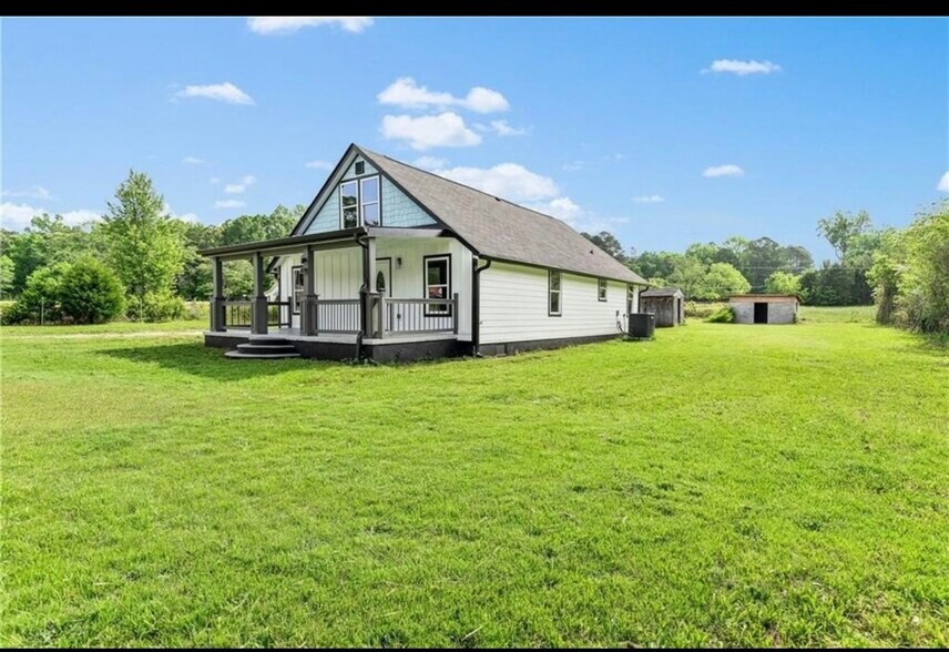 Building Photo - 4878 Youngs Mill Rd