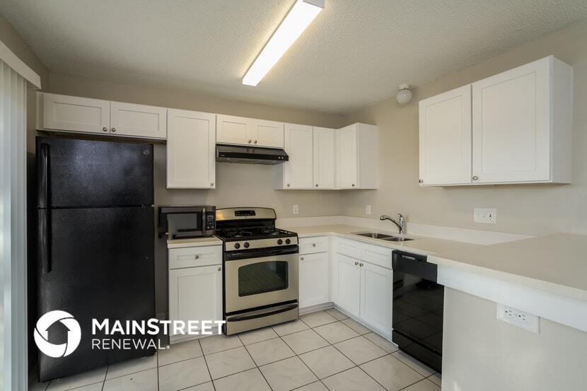 Building Photo - 3740 Dartford Dr