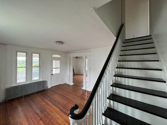 Building Photo - 4798 Steele Ave