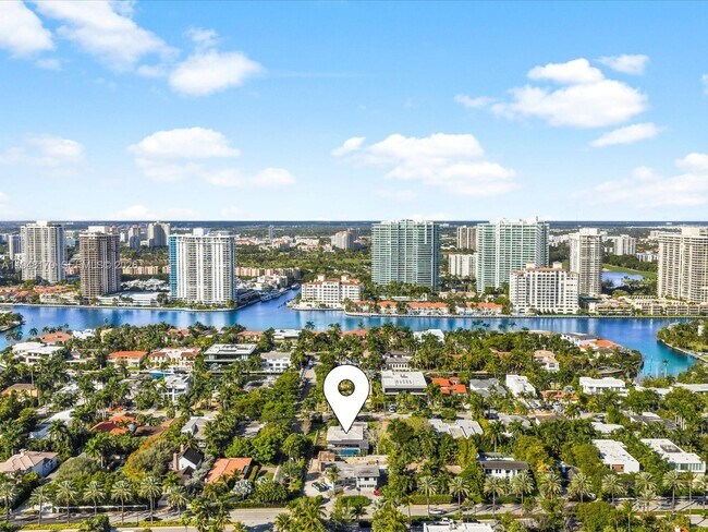 Building Photo - 201 Golden Beach Dr