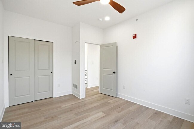 Building Photo - 1720 N 24th St