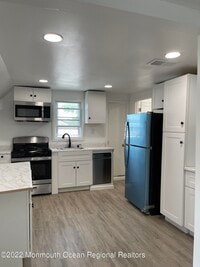 Building Photo - 309 2nd Ave