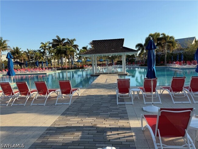 Building Photo - 7255 Saona CT