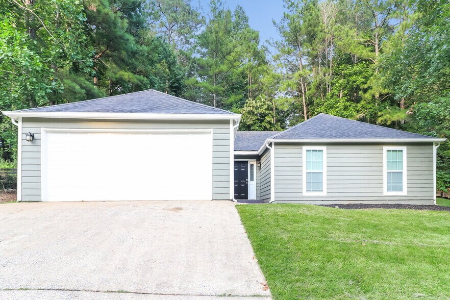 Primary Photo - 3510 Shelly Dr NW