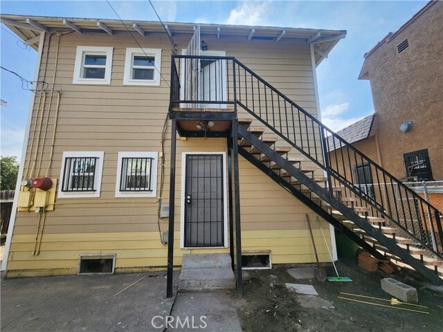 Building Photo - 211 E Gage Ave