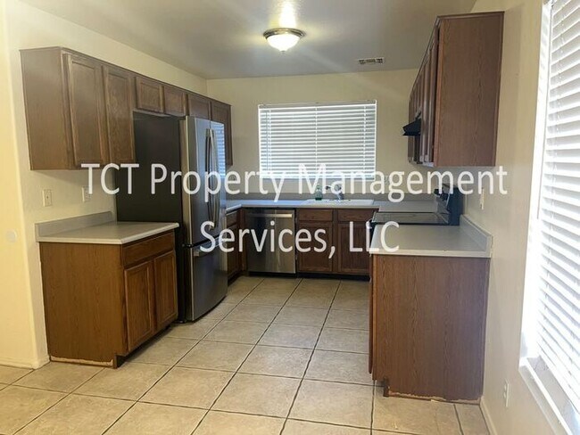 Building Photo - Great 3 Bedroom Home In San Tan Ranch!