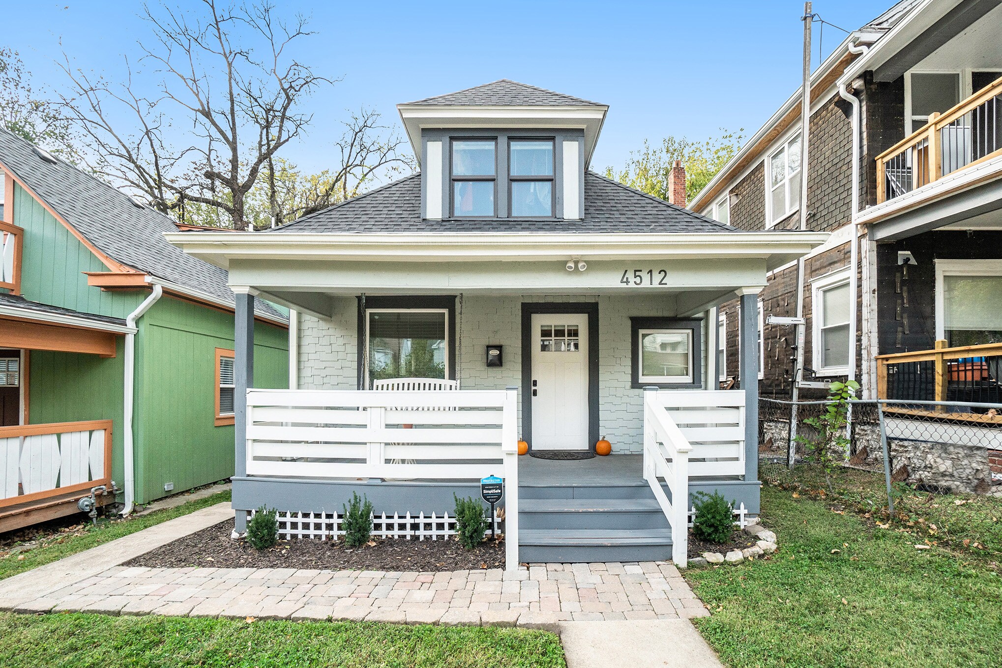 Early 20th Century appeal - 4512 Tracy Avenue