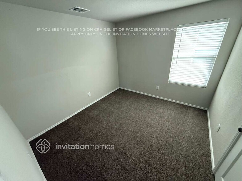 Building Photo - 14539 Southton Pond