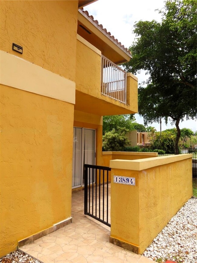 Building Photo - 13894 SW 65th Ter