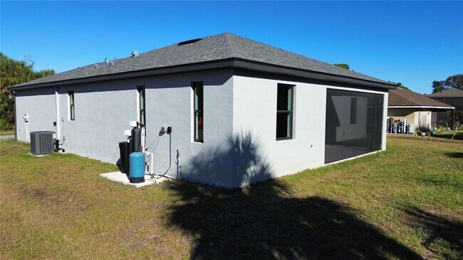 Building Photo - 2044 Nimbus Dr