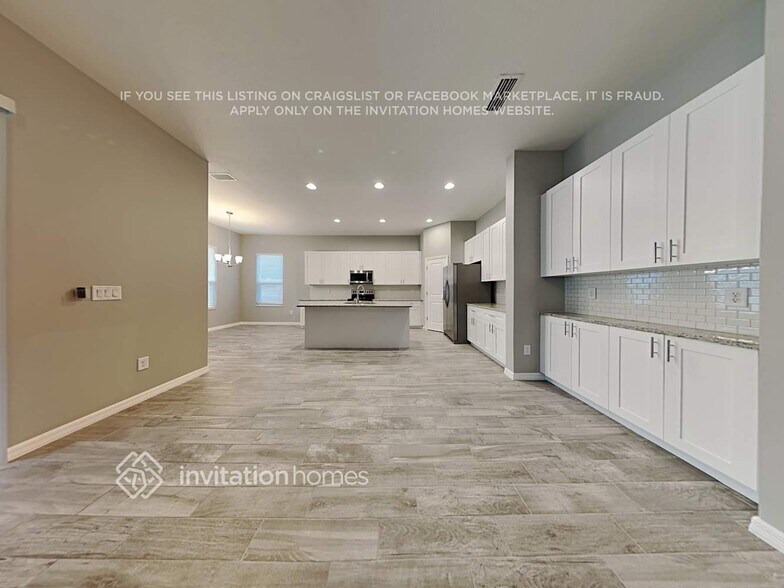 Building Photo - 249 Majestic Sundown Ct