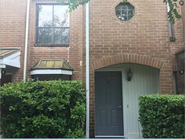 Building Photo - 12550 Piping Rock Dr