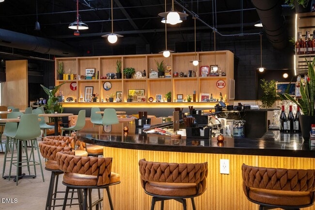 Building Photo - 1456 Barton Pl Dr