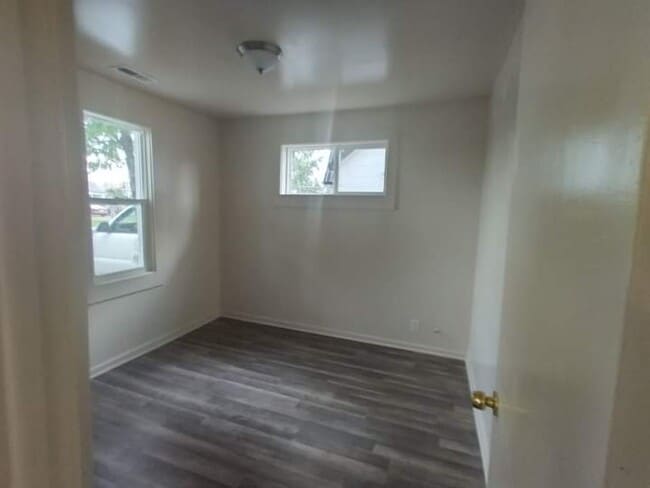 Building Photo - $750.00 - 2 Beds | 1 Bath House in Burton
