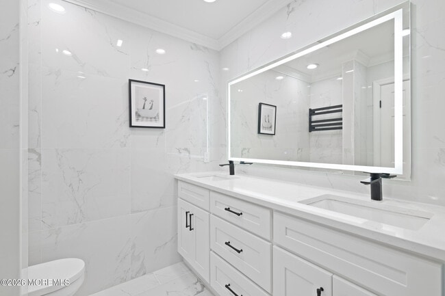 Building Photo - 70 Overlook Dr