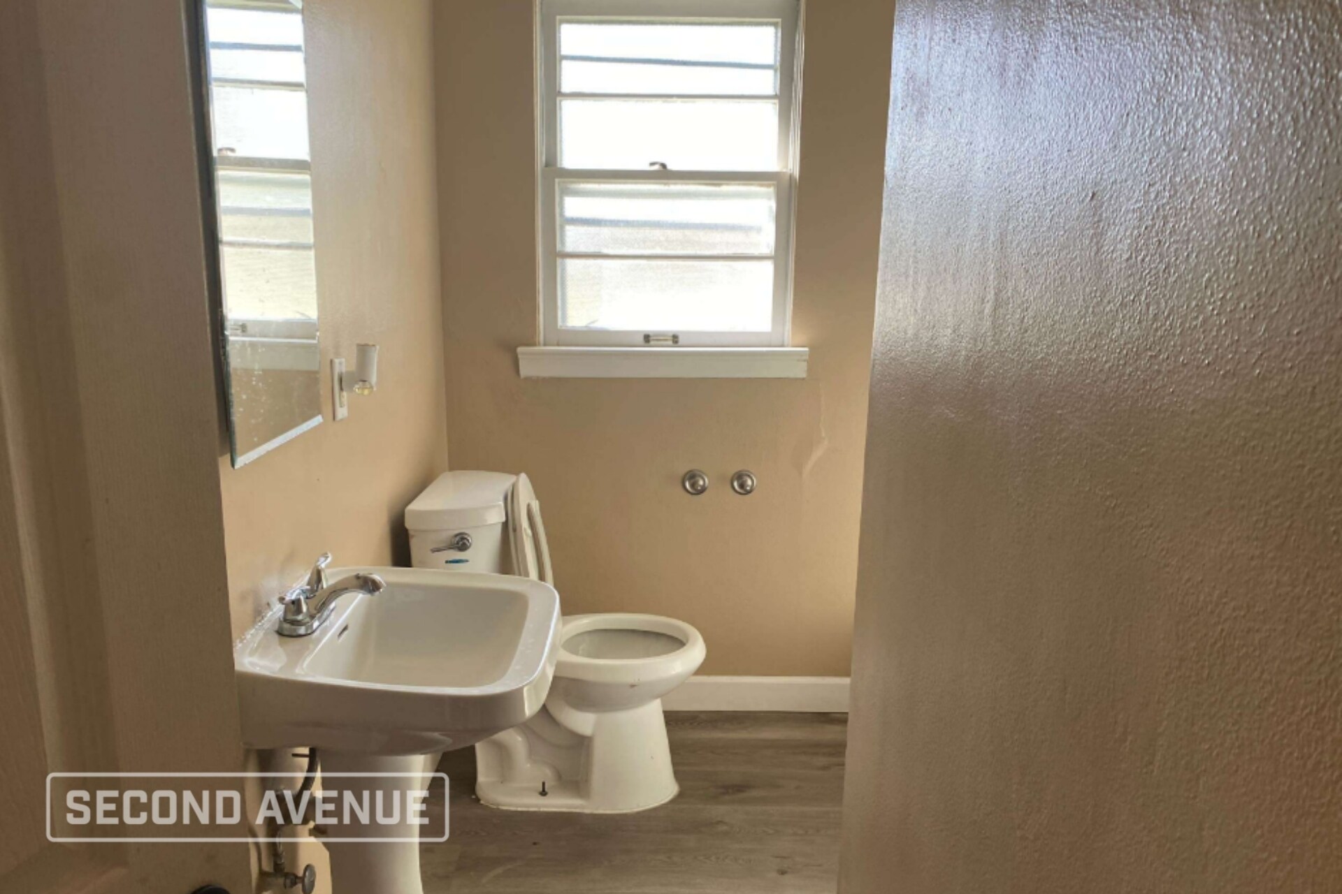 Building Photo - 46 Patricia Ln