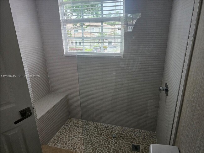 Building Photo - 4501 NW 93rd Doral Ct