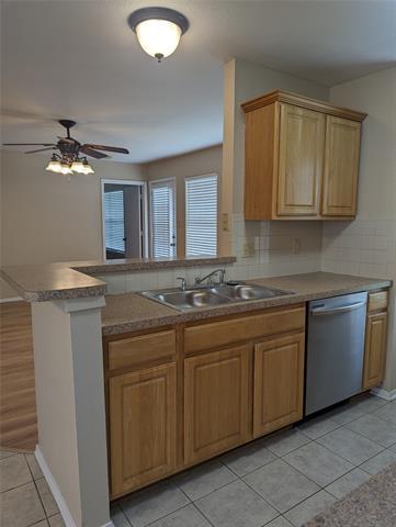 Building Photo - 504 Tenison Ln
