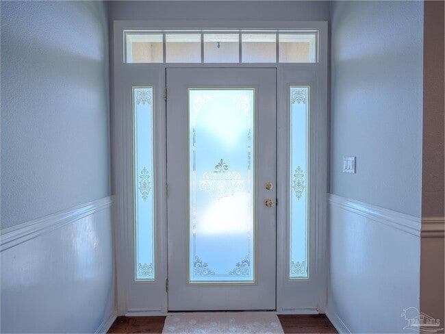 Building Photo - 4986 Vizcaya Dr