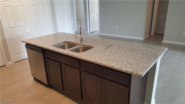 Building Photo - 1907 Andalusia Blvd