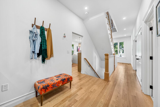 Building Photo - 57 Grampian Way