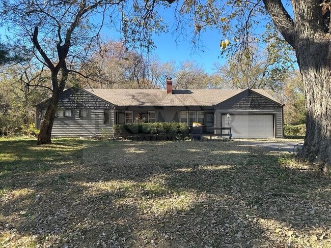 Building Photo - 10100 Blue Ridge Blvd