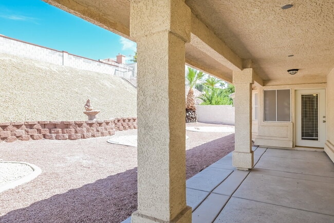 Building Photo - 1137 Shady Run Terrace