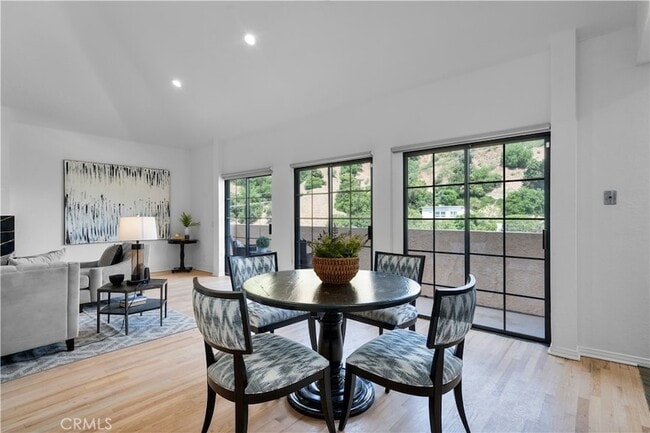 Building Photo - 3482 Coldwater Canyon Ave