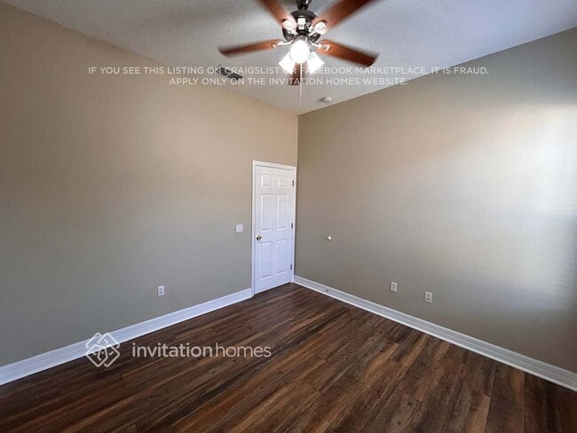 Building Photo - 6462 Hickory View Dr