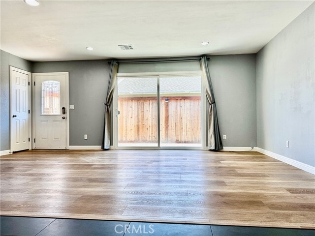 Building Photo - 11872 Goodale Ave