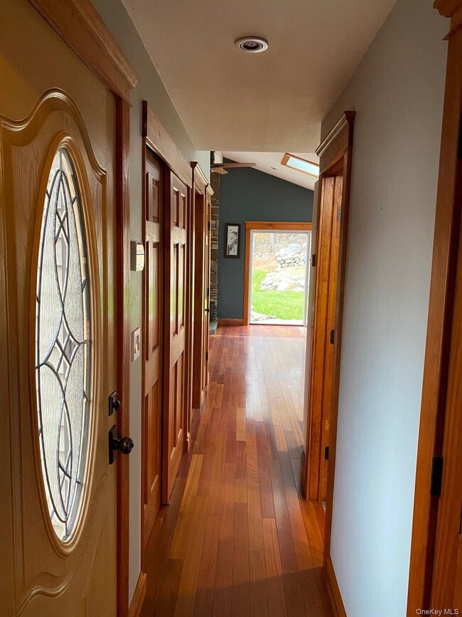 Building Photo - 18 Ashlee Meadow Rd