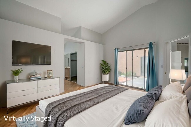 Building Photo - 121 Chatara Way