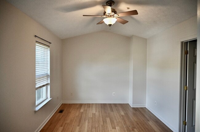 Building Photo - 526 Harbour Ct