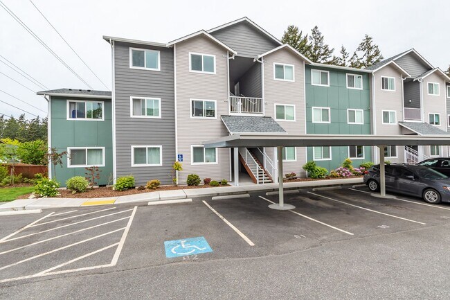 Primary Photo - 2 bed 2 Bath Condo in Summerwind Community